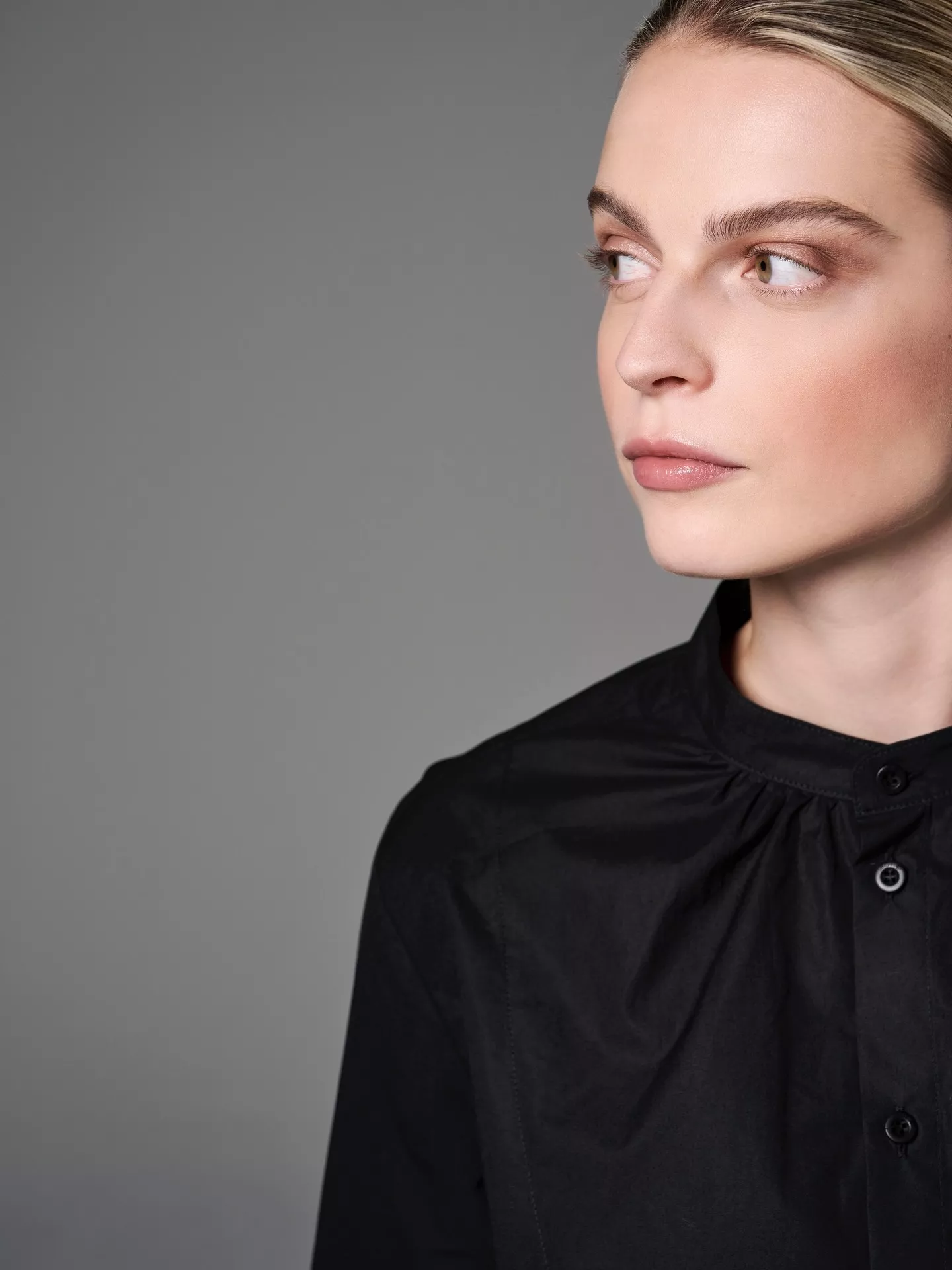 Ein neues Kapitel beginnt – mit frischen Ideen, mutigem Stil und Lust auf Veränderung. Let’s go.

#TONIFashion #Hello2026